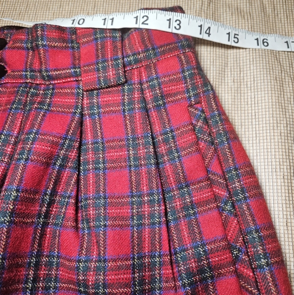 80s Vintage Gorgio Red Christmas Plaid Tartan Wool High Rise Shorts 10 27" Punk - Picture 9 of 16
